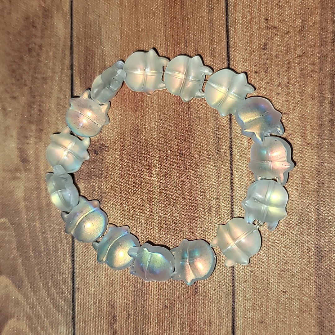 Handmade White Irredescent Character Stretch Bracelet 1 8$